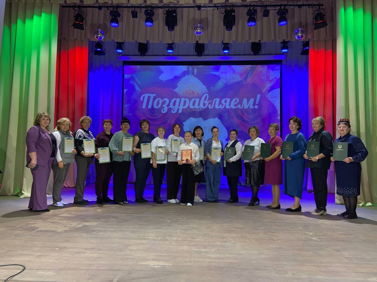 Губернатор Курганской области Вадим Шумков поблагодарил звериноголовцев за помощь жителям Курской области. Губернатор Курганской области Вадим Шумков поблагодарил звериноголовцев за помощь жителям Курской области.